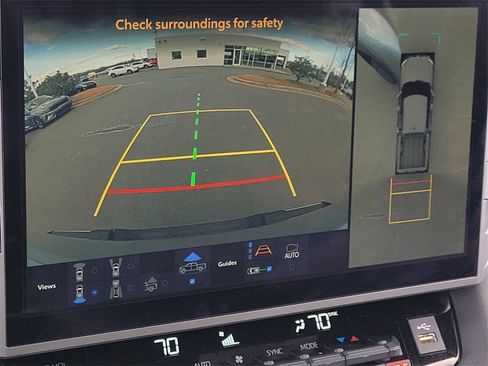 Used 2025 Toyota Tundra Limited image 18