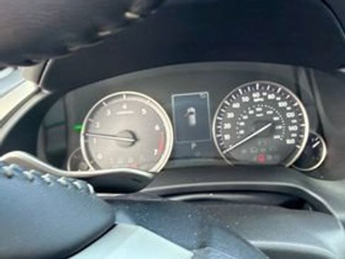 Used 2022 Lexus RX 450h AWD w/ Premium Package image 9