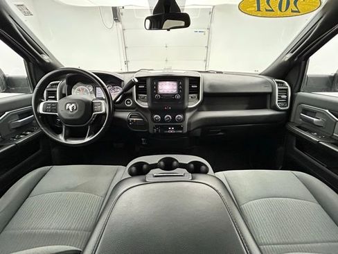 Used 2021 RAM 2500 Big Horn image 3