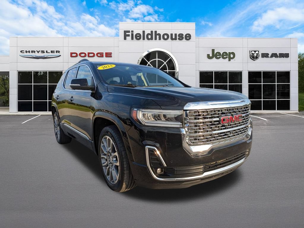 Used 2023 GMC Acadia Denali w/ Denali Ultimate Package AWD/4WD image 10