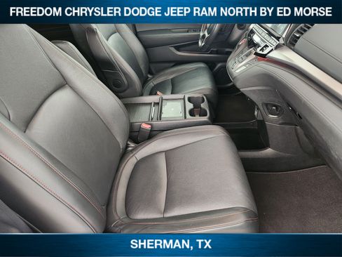 Used 2025 Honda Odyssey Sport-L image 9