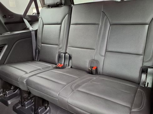 Used 2023 Chevrolet Tahoe LT image 16