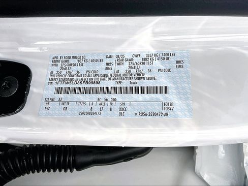 Used 2025 Ford F150 Lariat w/ Equipment Group 502A High image 20