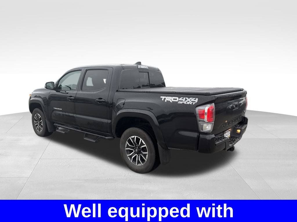 Used 2023 Toyota Tacoma TRD Sport w/ Technology Package AWD/4WD image 3