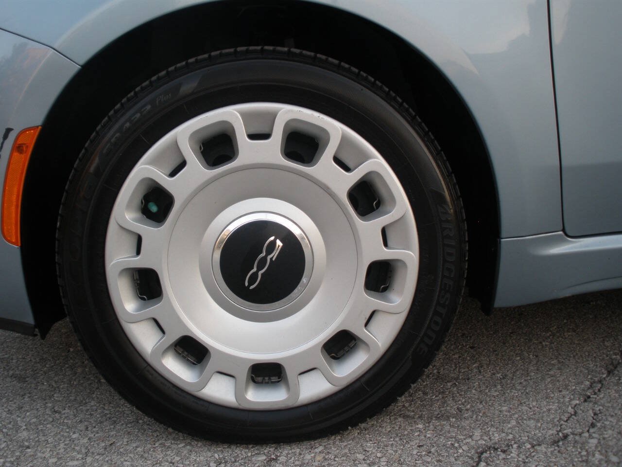 Used 2013 FIAT 500 Pop FWD image 38