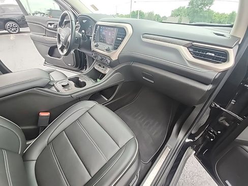 Certified 2023 GMC Acadia Denali w/ Black Diamond Edition image 19