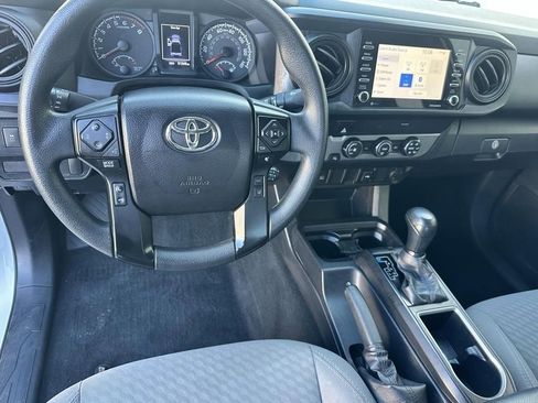 Used 2021 Toyota Tacoma SR w/ SR Convenience Package image 8