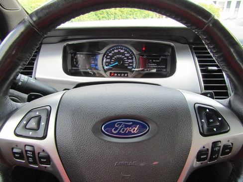 Used 2018 Ford Taurus SHO w/ Driver Assist Package AWD/4WD image 9