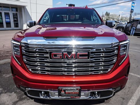 Used 2024 GMC Sierra 1500 Denali w/ Denali Reserve Package image 2