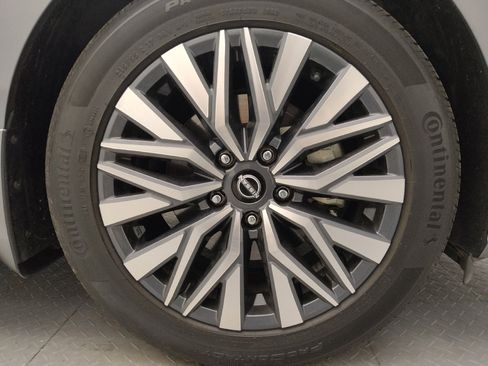 Used 2024 Nissan Altima 2.5 SV w/ SV Premium Package FWD image 31