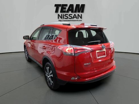 Used 2016 Toyota RAV4 LE image 4