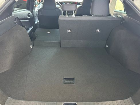 Used 2017 Toyota Prius Two w/ Carpet Mat Package FWD image 16