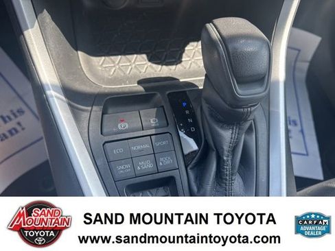 Used 2023 Toyota RAV4 XLE image 20