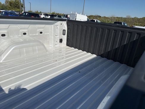 Used 2023 GMC Sierra 1500 SLT w/ SLT Premium Package image 12