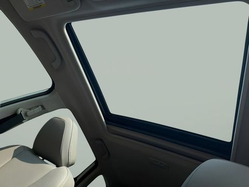 Certified 2024 Subaru Forester Touring AWD/4WD image 19