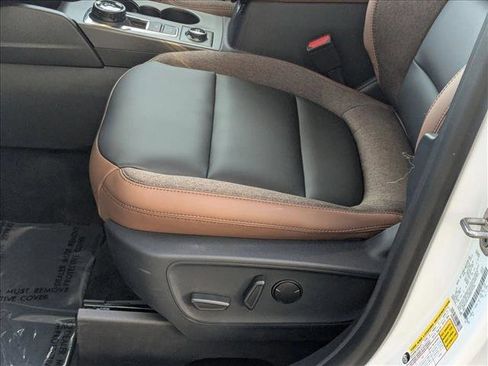 New 2025 Ford Bronco Sport Outer Banks image 4