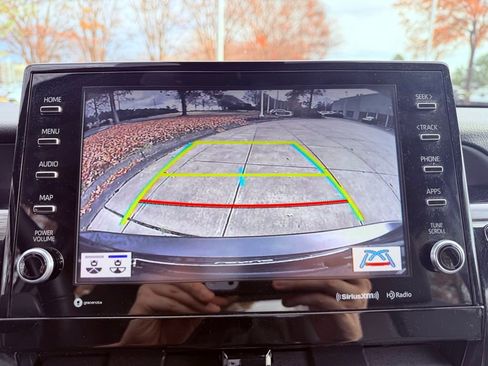 Used 2024 Toyota Camry XLE image 25