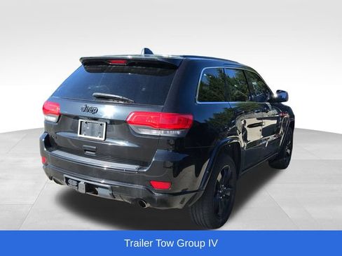 Used 2015 Jeep Grand Cherokee Altitude AWD/4WD image 2