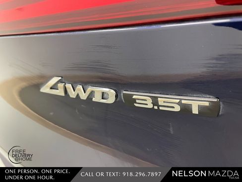 Used 2025 Genesis GV70 3.5T Sport w/ Sport Advanced Package image 16