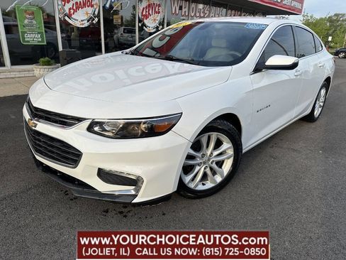 Used 2018 Chevrolet Malibu LT image 1