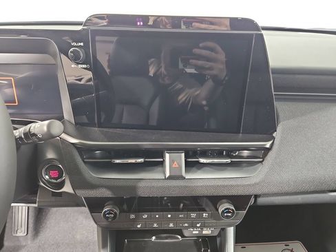 New 2026 Subaru Outback Premium AWD/4WD image 18