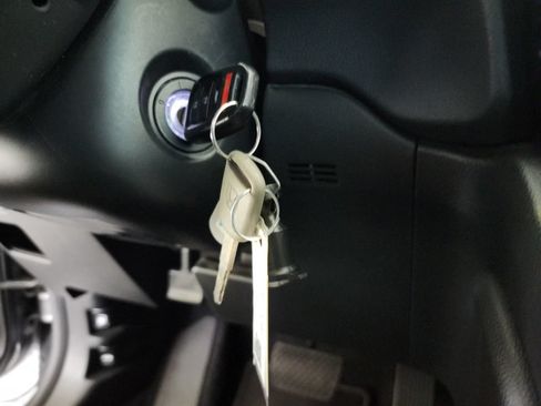 Used 2020 Honda CR-V LX image 24