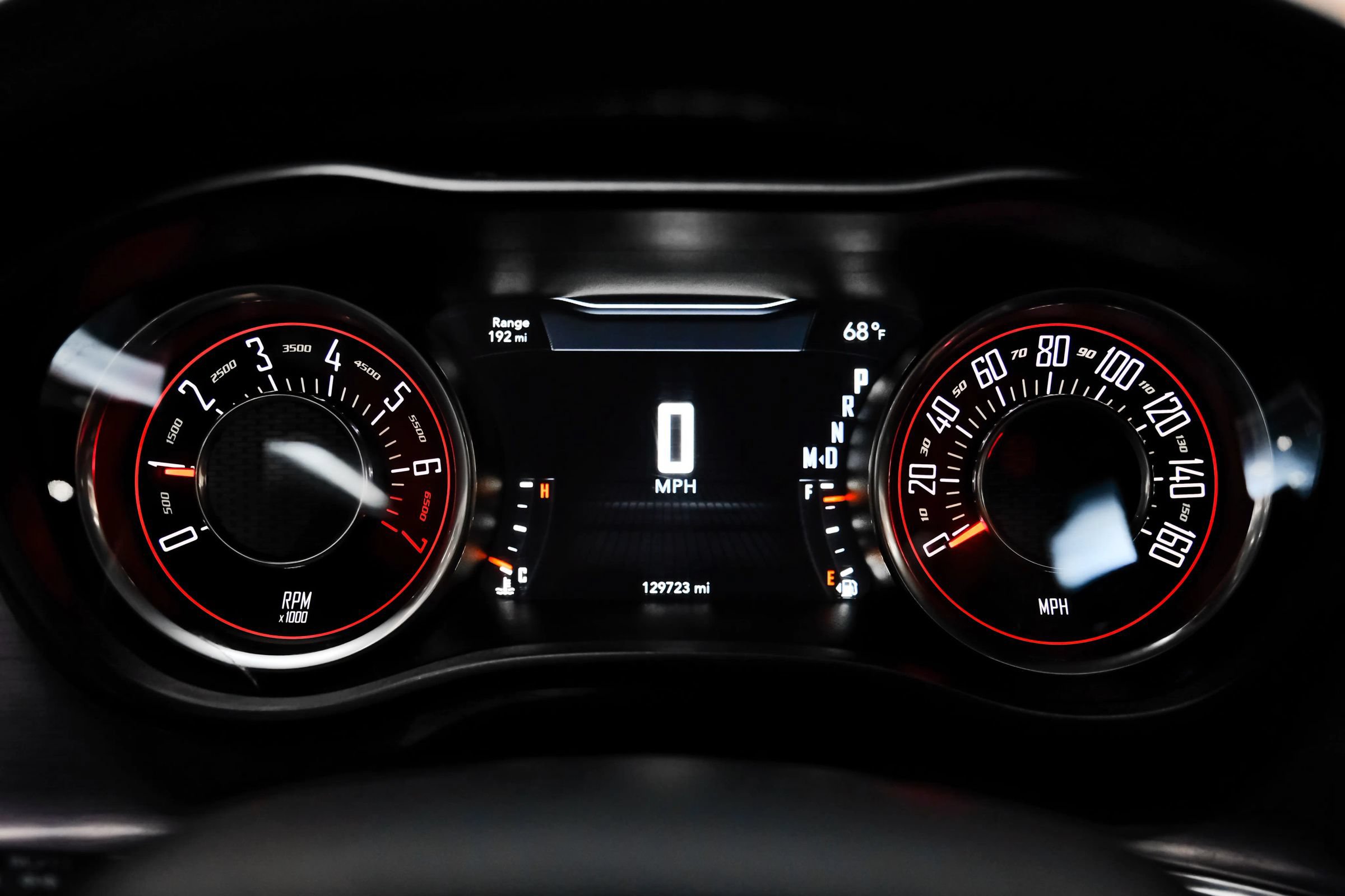 Used 2016 Dodge Challenger SXT RWD image 15