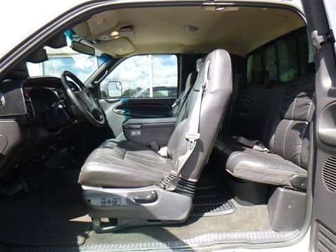Used 2001 Dodge Ram 2500 Truck 4x4 Quad Cab image 5