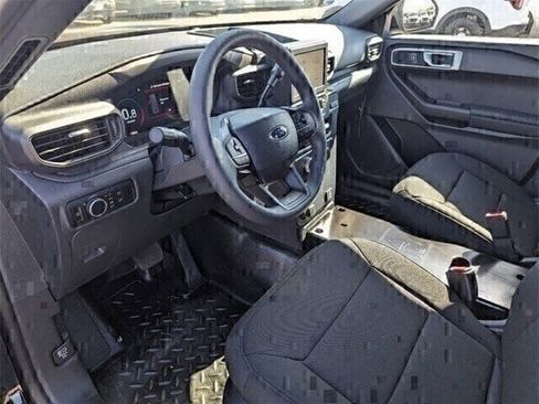 New 2025 Ford Explorer 4WD Police Interceptor image 17