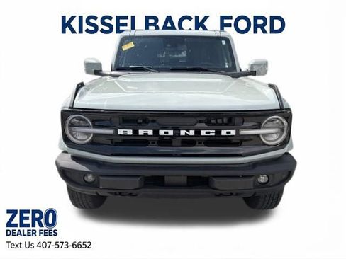 Used 2022 Ford Bronco Outer Banks AWD/4WD image 10