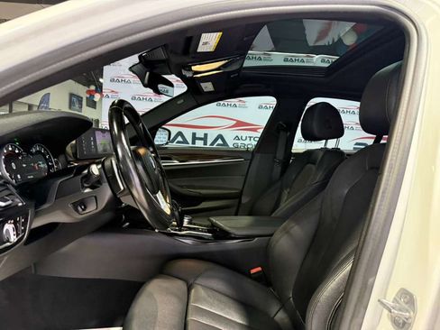 Used 2019 BMW 530i RWD image 31