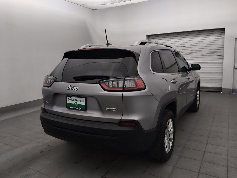 Used 2019 Jeep Cherokee Latitude w/ Popular Appearance Group AWD/4WD image 9