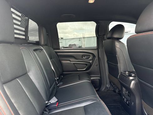 Used 2023 Nissan Titan PRO-4X w/ Pro-4x Convenience Package AWD/4WD image 16