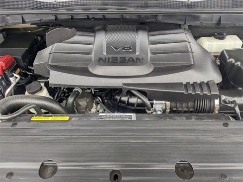 Used 2021 Nissan Titan PRO-4X w/ Pro-4x Utility Package image 23