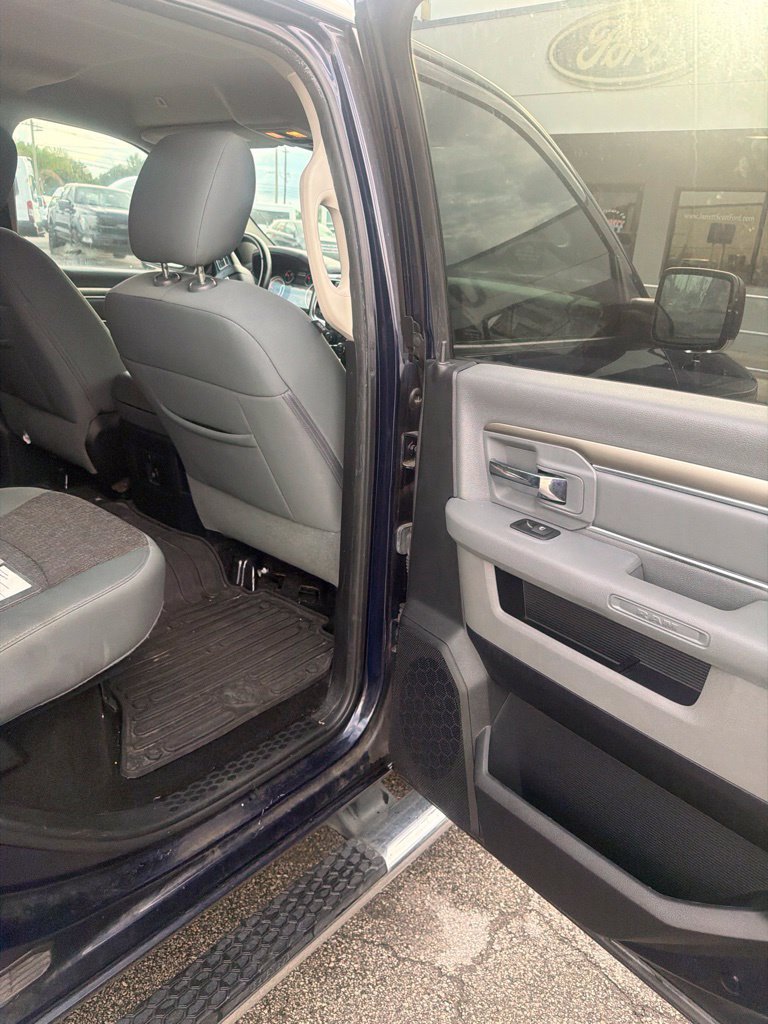Used 2017 RAM 1500 Big Horn AWD/4WD image 10