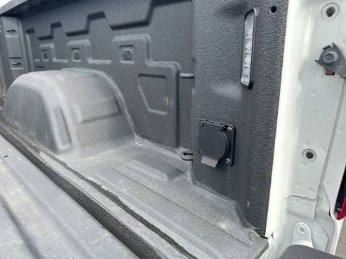 Used 2023 Chevrolet Silverado 1500 RST AWD/4WD image 14