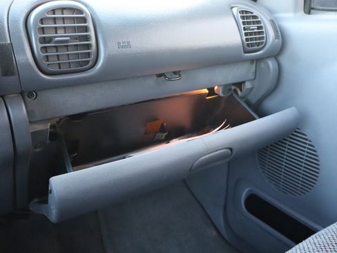 Used 2001 Dodge Ram 2500 Truck ST image 35