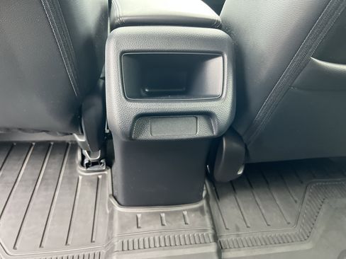 Used 2024 Honda HR-V EX-L image 14