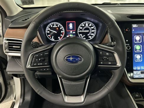 Certified 2025 Subaru Outback Touring XT w/ Tech Package 3 image 18