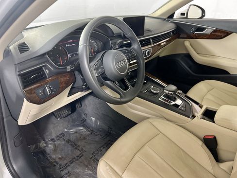Used 2019 Audi A4 2.0T Premium w/ Convenience Package image 9