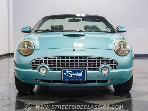 Used 2002 Ford Thunderbird image 19