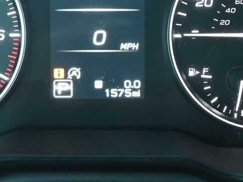 Used 2025 Subaru Outback Premium image 21