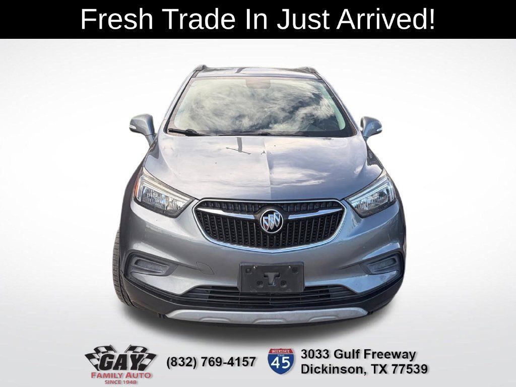 Used 2019 Buick Encore Preferred FWD image 2