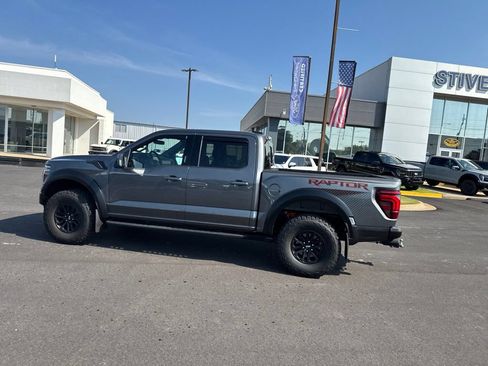 Used 2026 Ford F150 Raptor AWD/4WD image 10