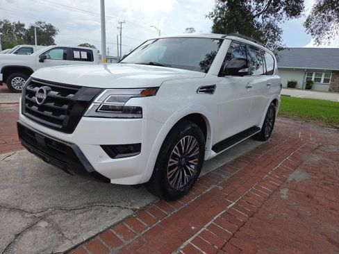 Used 2024 Nissan Armada SL w/ Midnight Edition Package RWD image 8