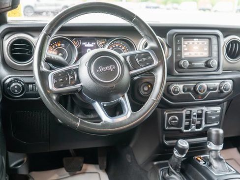 Used 2020 Jeep Gladiator Sport w/ Quick Order Package 24S AWD/4WD image 12