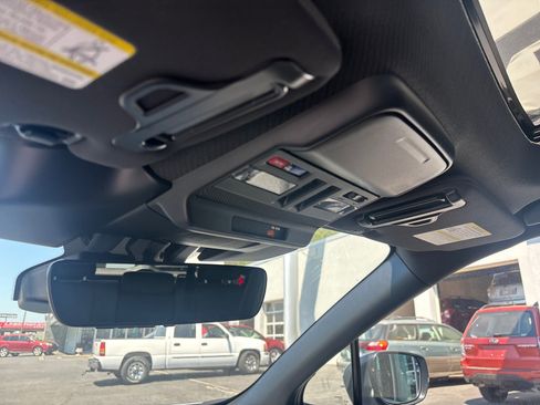 New 2026 Subaru Outback Premium AWD/4WD image 27