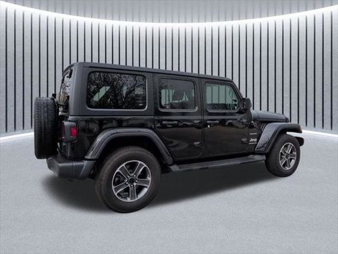 Certified 2023 Jeep Wrangler Unlimited Sahara w/ Cold Weather Group AWD/4WD image 7