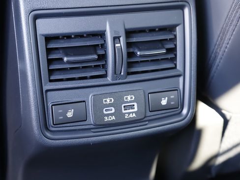 New 2026 Subaru Outback Limited AWD/4WD image 18