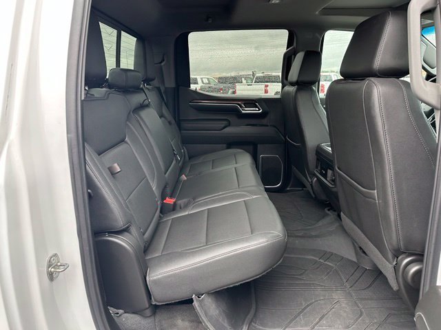 Certified 2023 Chevrolet Silverado 1500 RST w/ Redline Edition AWD/4WD image 29